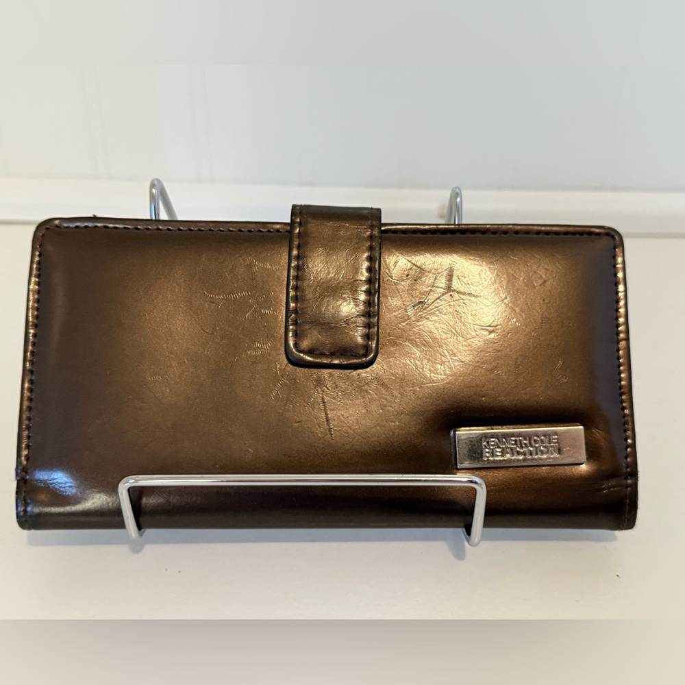 Kenneth Cole Reaction Metallic Brown Accessory